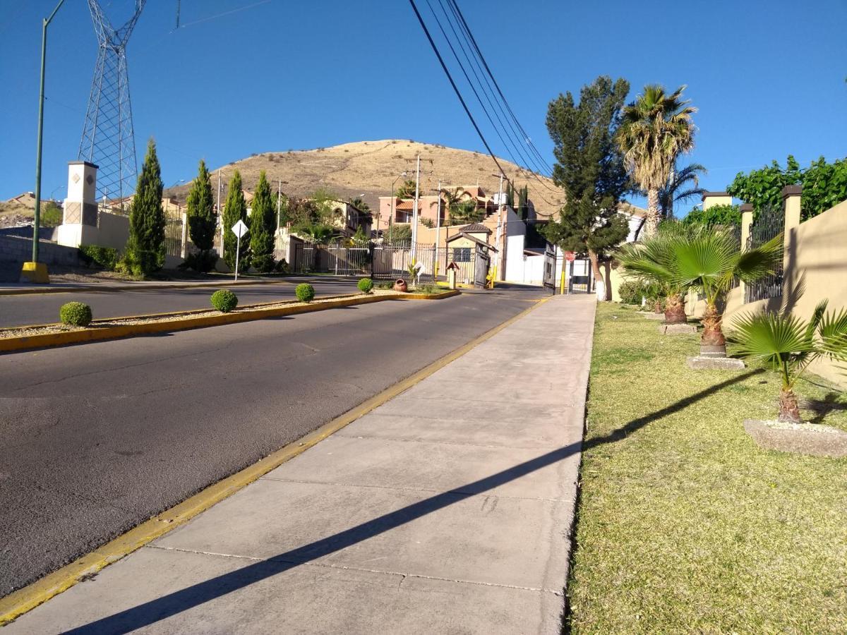 Hermoso Depto Por Uach II Con Terraza Y Linda Vista 치와와주 외부 사진